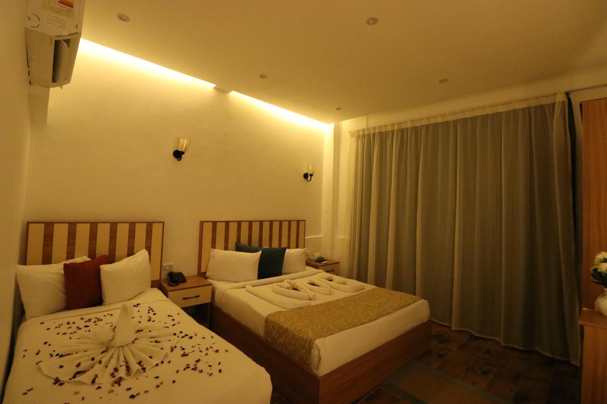 West Pyramids Hotel Kafret el-Gabal Zewnętrze zdjęcie